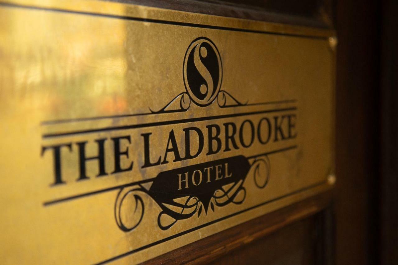 Ladbrooke Hotel Birmingham Bagian luar foto